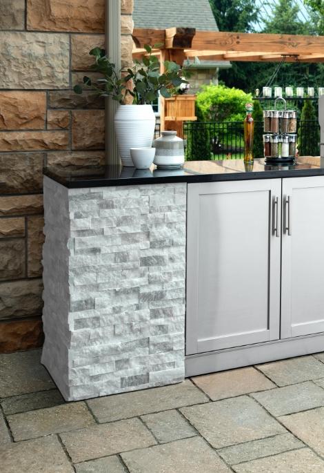 Outdoor Kitchen Signature Series