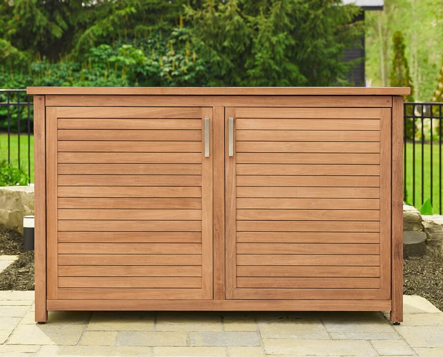 Teak deck box in full teak with no accent trim